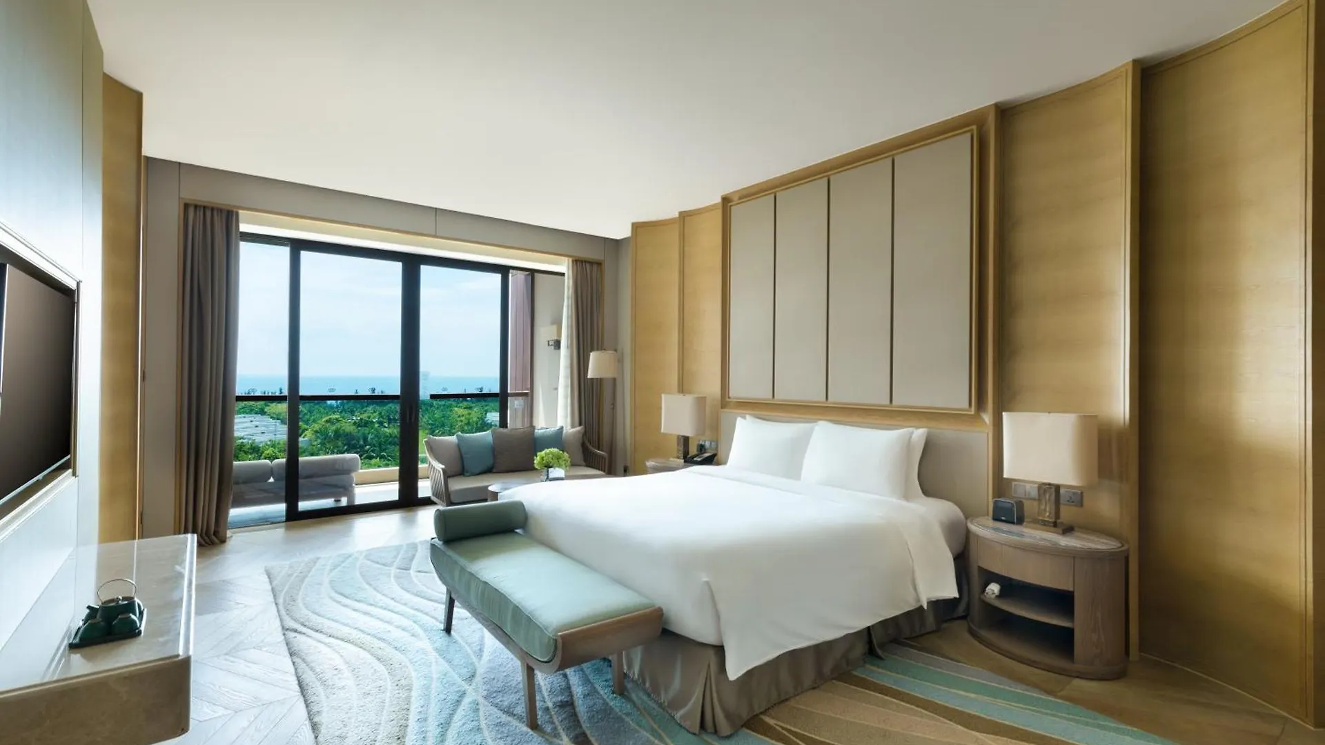 Sofitel Sanya Leeman Resort Hotel